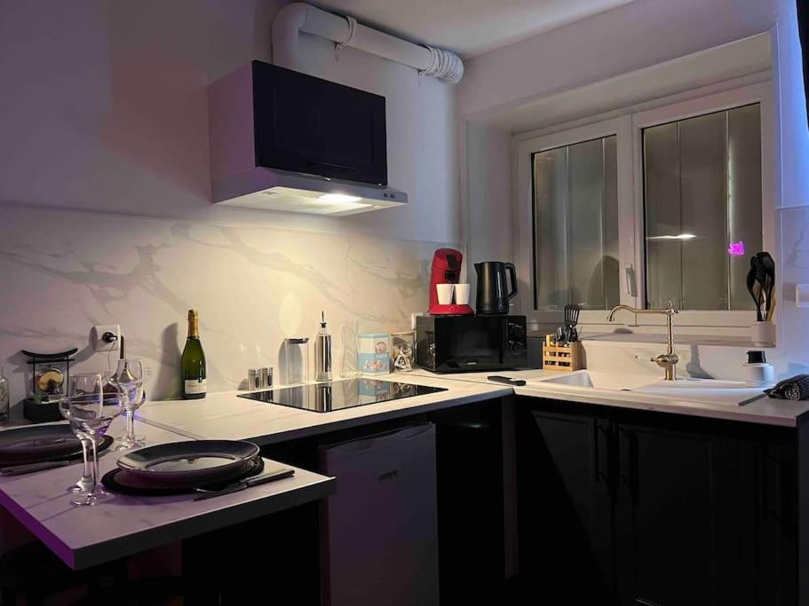 Red Love-Room / Balneo & Plus ! Souppes-sur-Loing Exterior foto